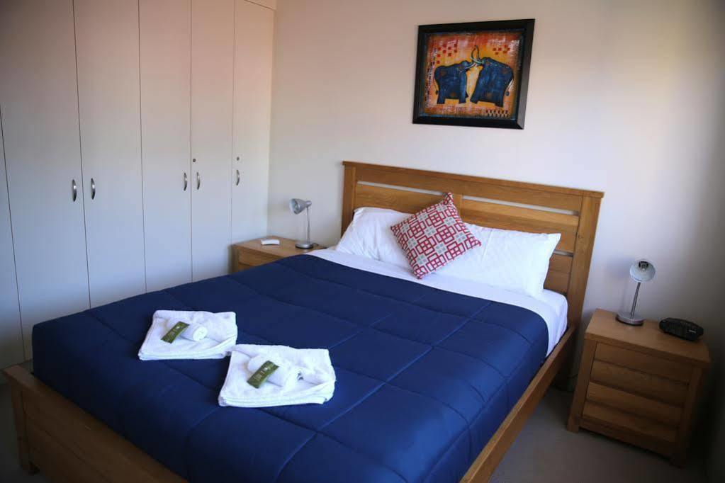 Cheltenham Apartments Caloundra Ngoại thất bức ảnh